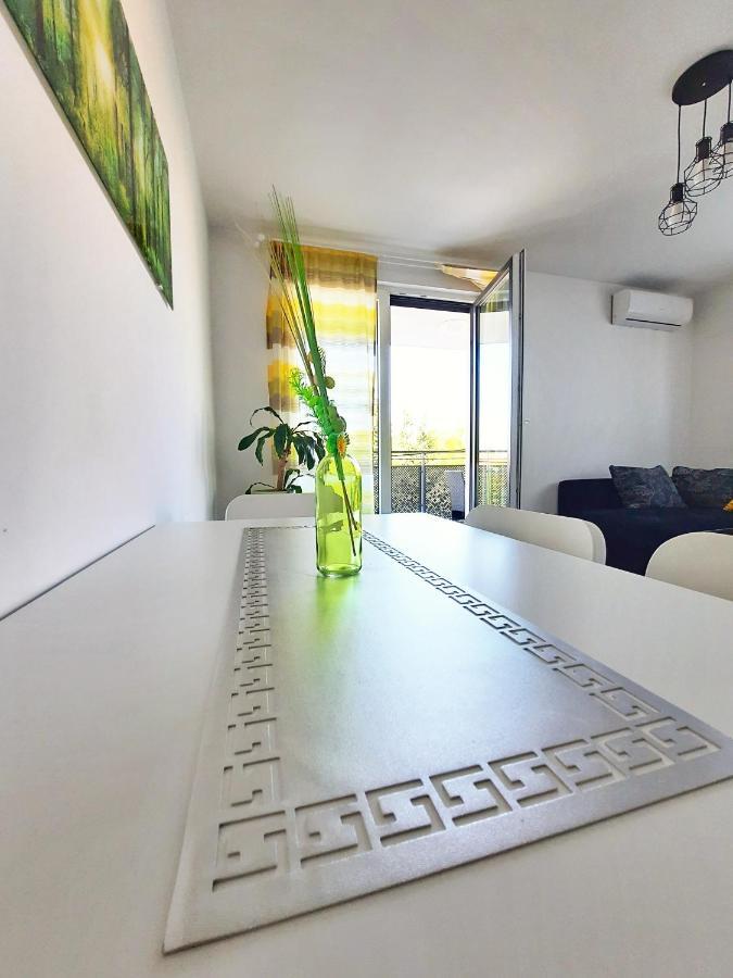 Apartment Mrvica Near The Zagreb Airport Velika Gorica Luaran gambar